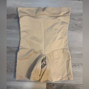 Cacique Slimmer Ultra High Waist Short